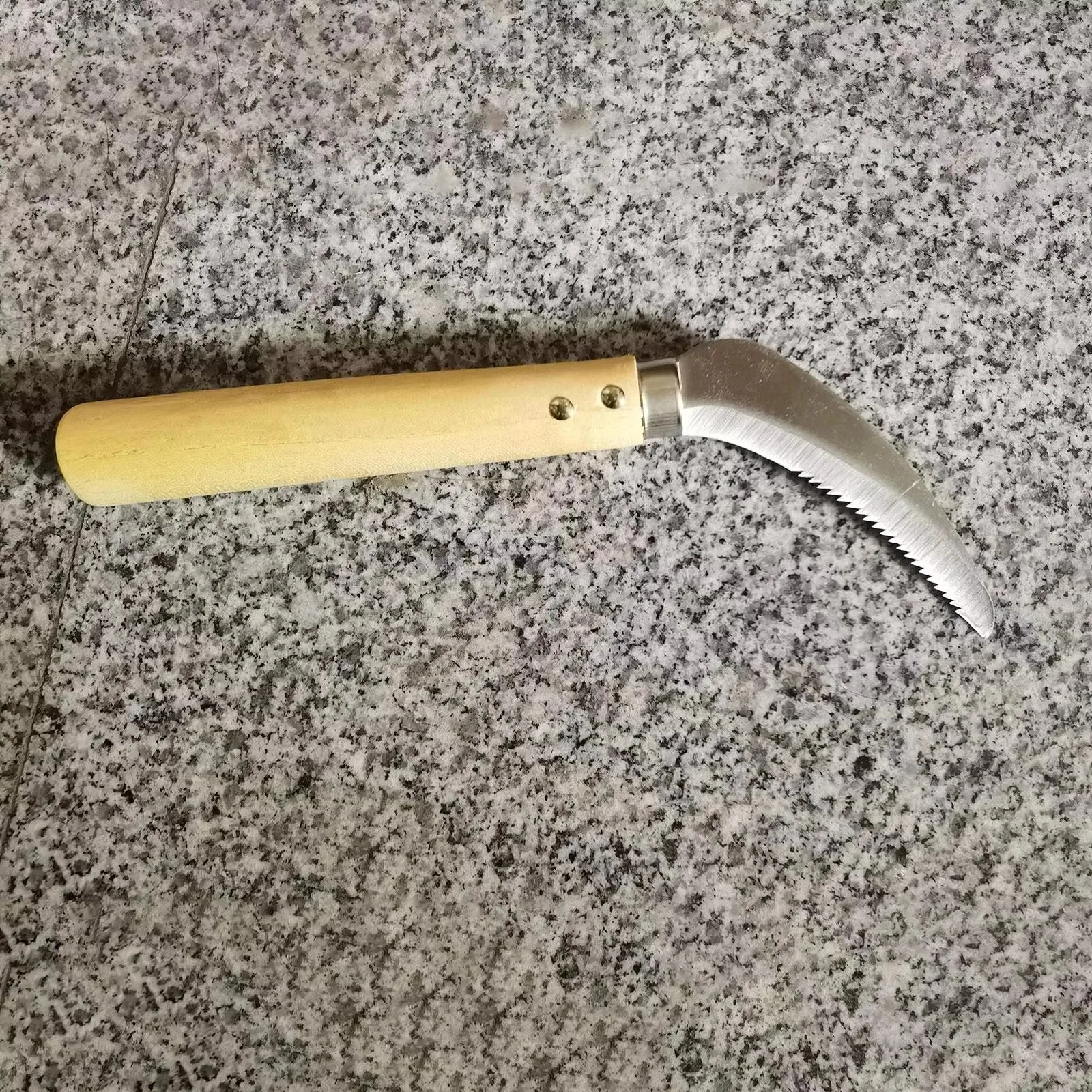 

Gardening Weeding Sickle Hand Hoe Portable Weeding Puller Heavy Duty Handheld Sickle Tool for Flower Gardening Planting