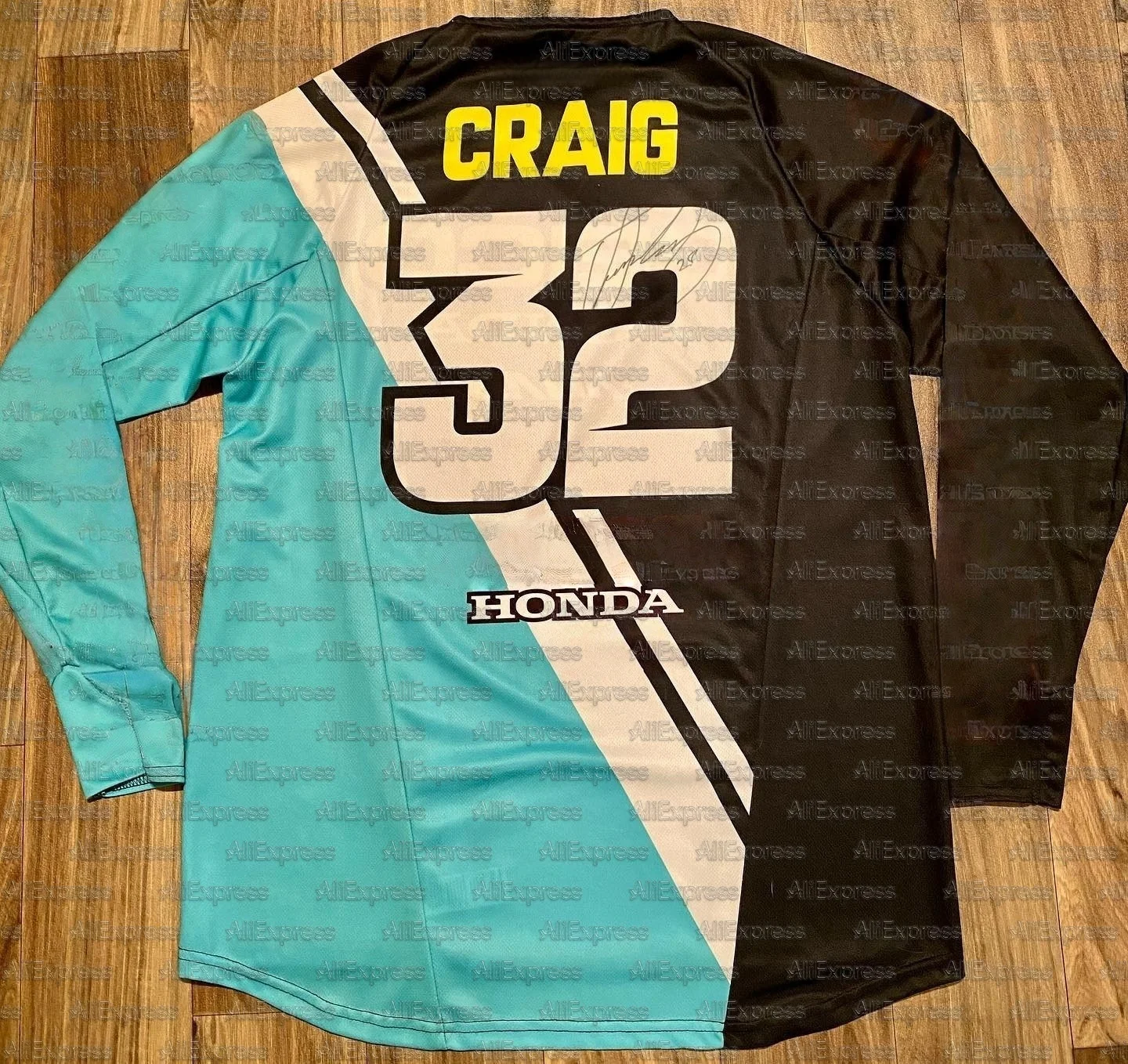 

Honda Latest 2025 Off Road Мотоциклетная футболка Mountain # 32 Дышащий трикотаж, быстросохнущий гоночный топ, удобный выбор для гонщиков