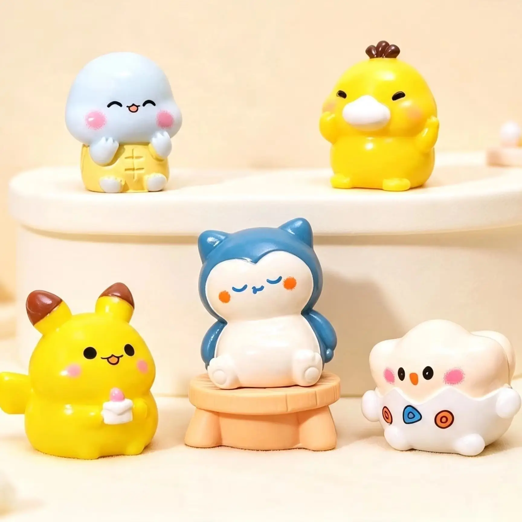 Conjunto de 12 Miniaturas de Personagens de Anime, Decoração Miniatura de Monstros de Bolso Fofos, Ideal para Compra por Atacado por Entusiastas