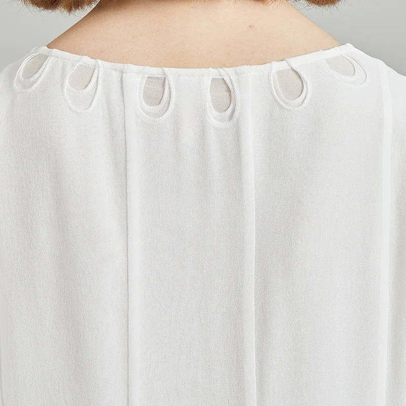 Voa chá branco três camadas georgette seda pura oco em torno do pescoço lanterna manga curta cintura vestido de seda doce ae2059