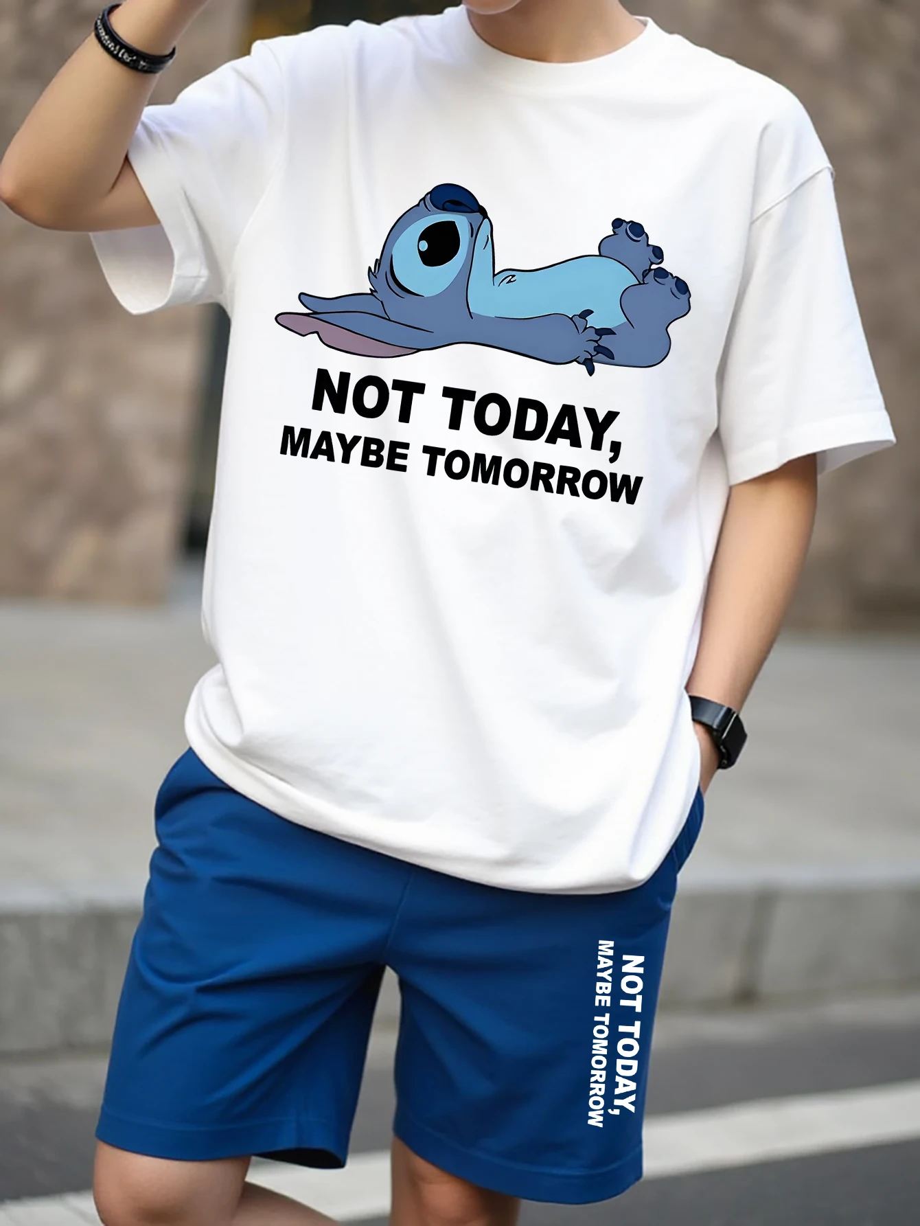 

Мужская футболка и шорты с принтом Микки Мауса, комплект из 2 предметов, летняя повседневная мужская футболка с короткими рукавами и милым мультяшным принтом Y2K, модная футболка