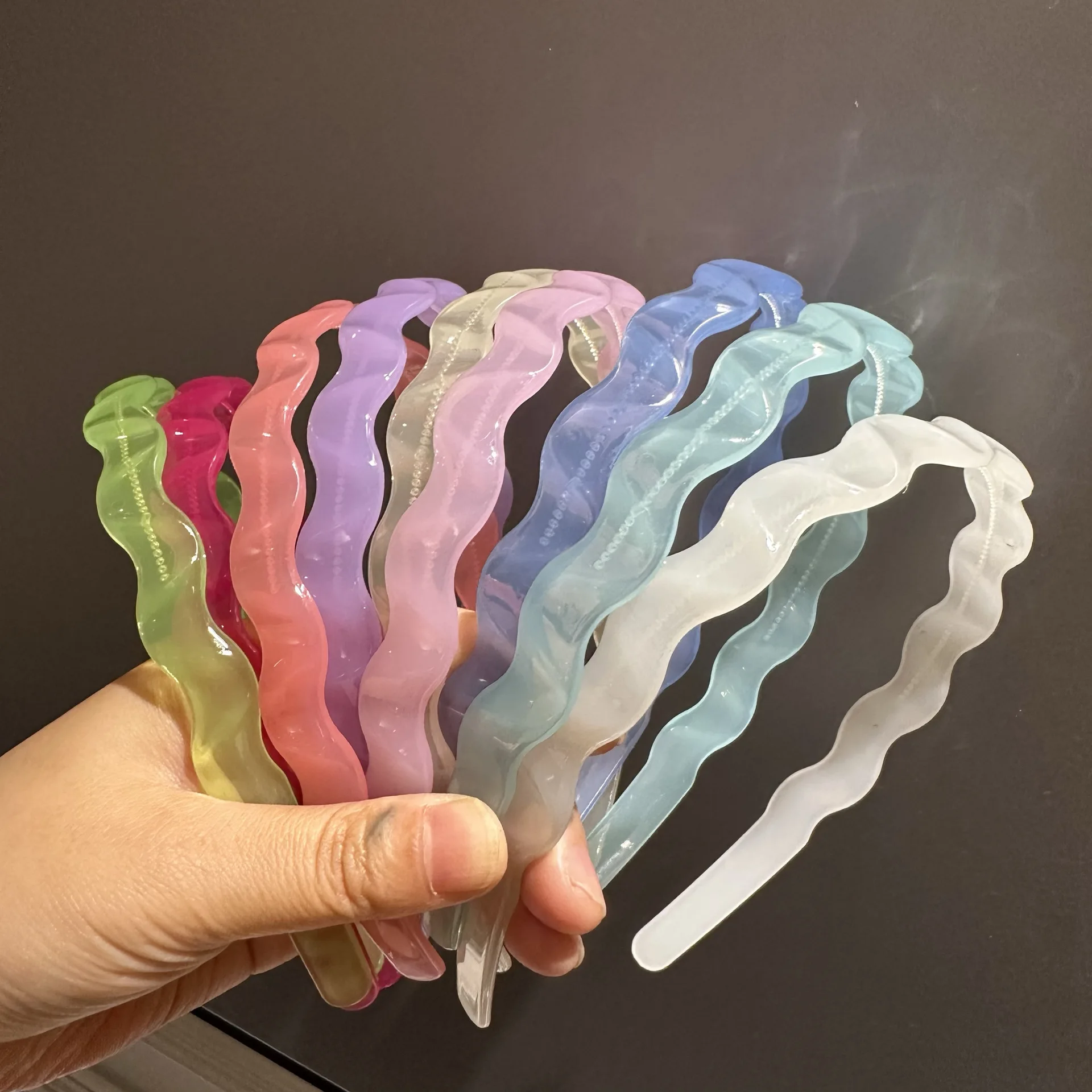 Headband Transparent Jelly Color Toothed Non Slip Wavy Face Wash Hair Hoop Women Girls Daily Outdoor Versatile Lightweight Resin