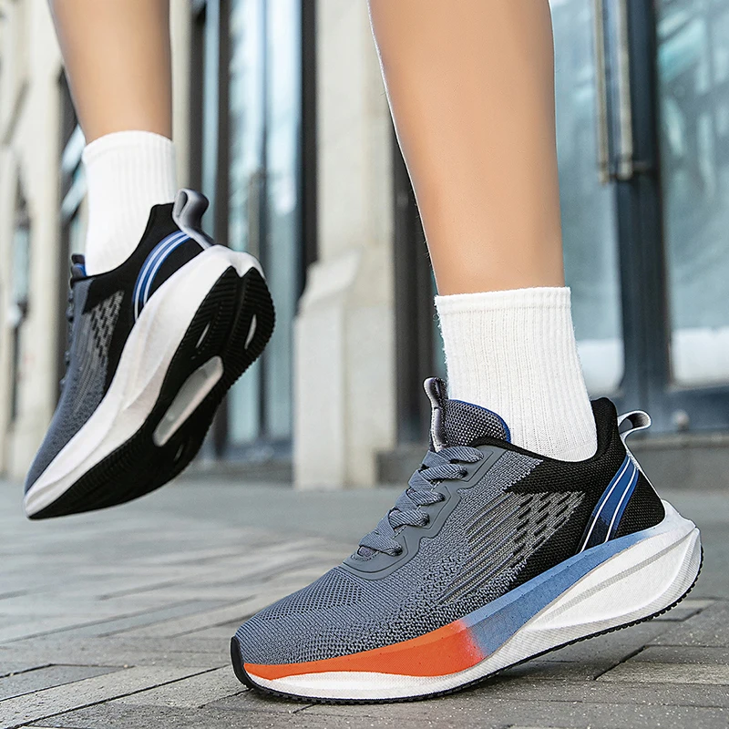 

Men's Carbon Plate shoes breathable comfort Knitted casual sports shoes man student running shoes walking shoes grey sneakers