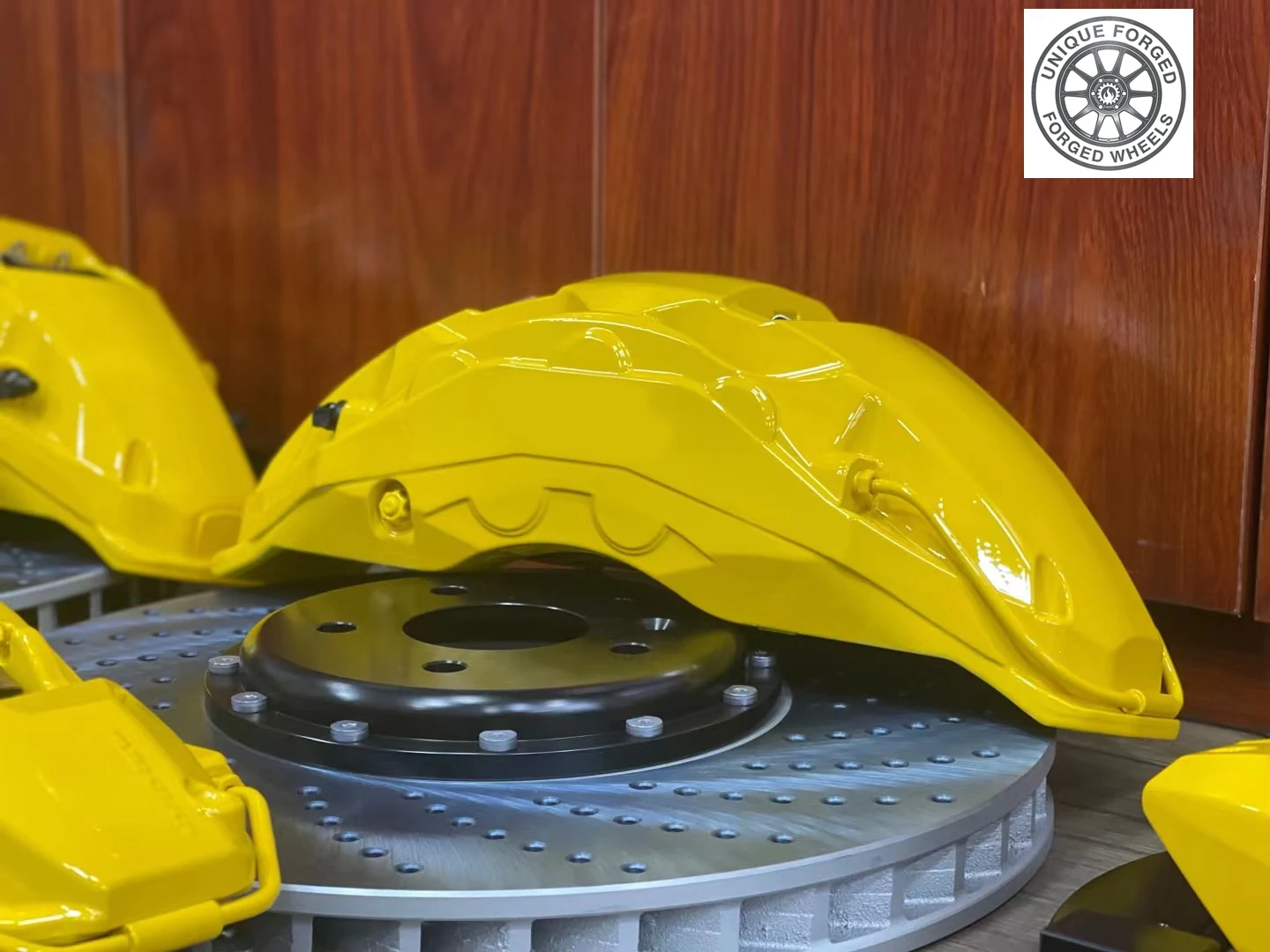 

26 Style 355-420mm Front 10 Pot Rear 4 Pot for Cayenne 911 718