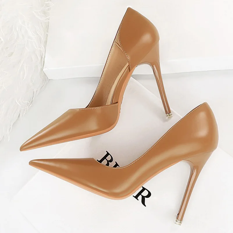 New Women 10.5cm High Heels Pumps Wedding Bridal Stiletto Sexy Retro Hollow Heels Lady Scarpins Office Party Nude White Shoes