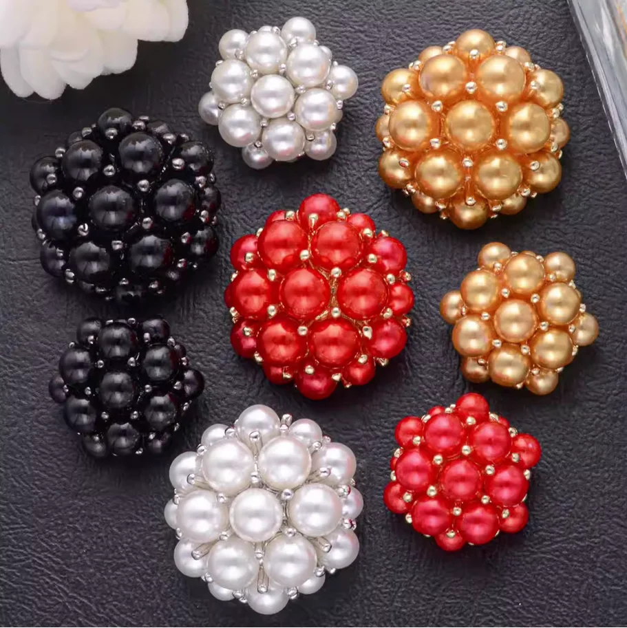 

10Pcs 17/22mm Exquisite flower plate diamond-encrusted pearl flower-shaped buttons women's sweater coat decorative buttons N888