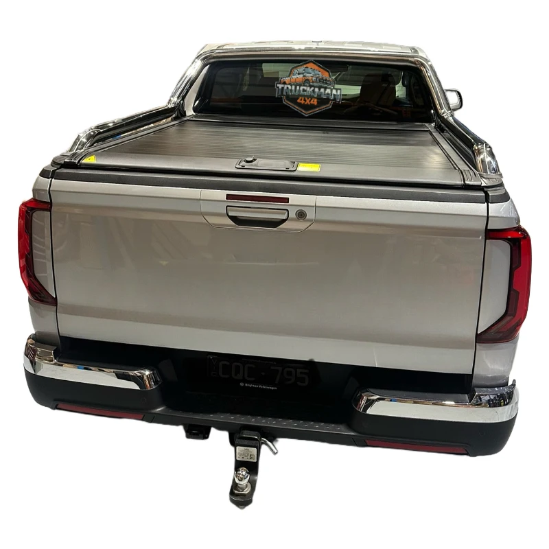 High Quality Manual Retractable Shutter Cover for VW Amarok Pickup, Sand&Dust Proof Metal Bed Lid with Waterproof Locking