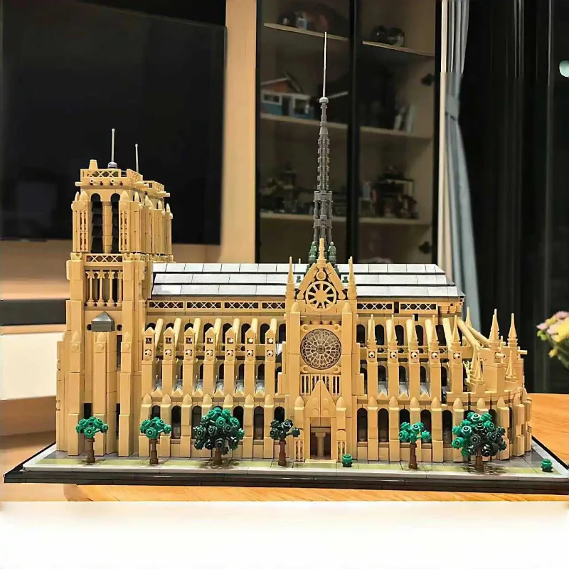 New Architecture 21061 Notre Dame de Cathedral Model Kit iconic Paris landmark Building Blocks Bricks Toys For Children gifts