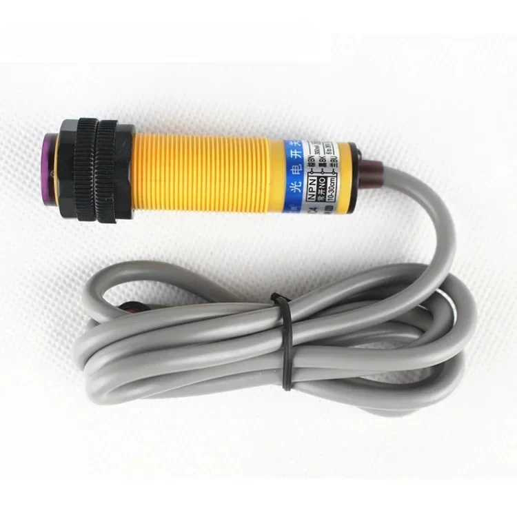 

Sensor E3F-DS30C4 Diffuse Reflective Optoelectronic Switch 30CM Adjustable NPN Three Wire Normally Open