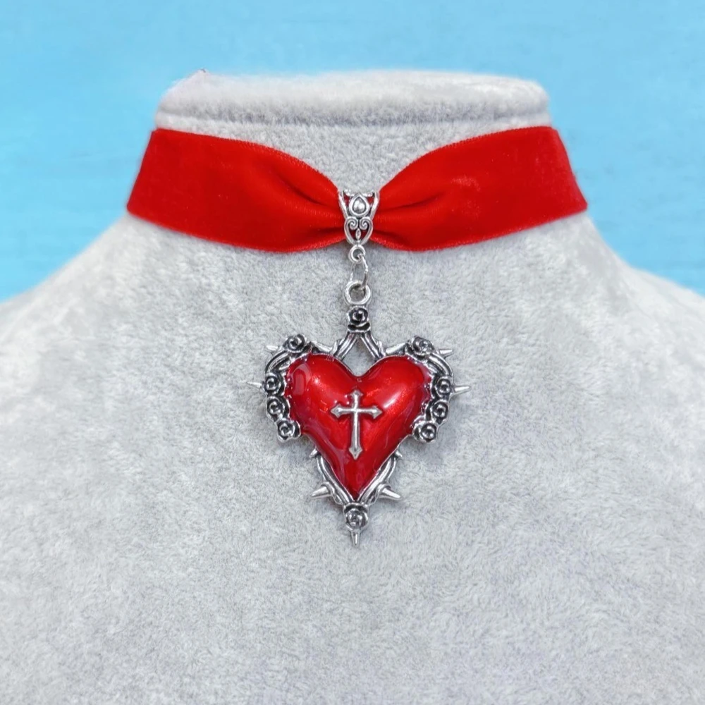 Personnalité gothique couleur argent liquide métal Rose dentelle grand rouge en forme de coeur pendentif velours collier ras du cou pour femmes bijoux