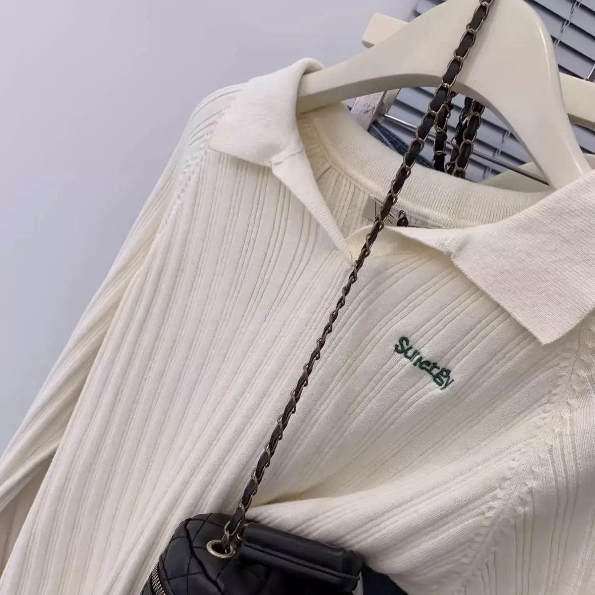 Suéter con cuello tipo Polo para mujer, suéter de manga larga con solapa fina, Top informal elegante y versátil, otoño e invierno, 2025