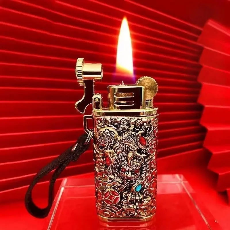 New CHIEF Kerosine Lighter Metal Creative 3D Dragon Relief Vintage Grinding Wheel Ignition Windproof Lighters Smoking Tool Gifts