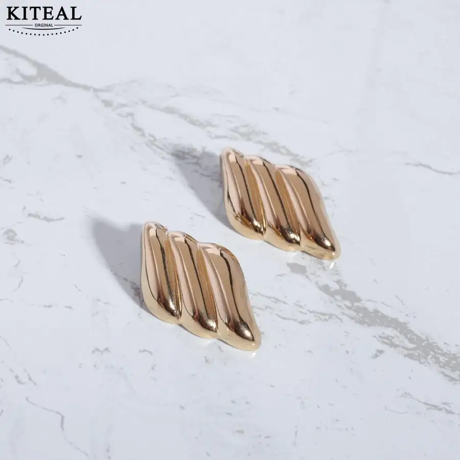 

KITEAL Newest Gold Plated female stud earrings Angel wing earrings women earrings Charming Jewelry Accessories