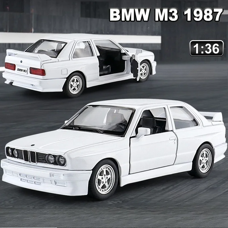 รถของเล่น BMW M3 รุ่นปี 1987 อัตราส่วน 1:36 ผลิตจากโลหะผสม แบบหล่อขึ้นรูป M4 CSL รถมินิ ประตูเปิดได้ ล้อแบบดึงกลับ ยางแบบยาง ของตกแต่ง ยานพาหนะ ของขวัญสำหรับเด็ก