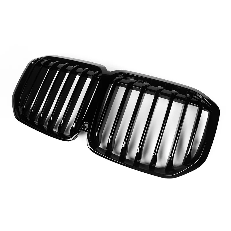 Suitable for BMW New X7 G07 Modified Single Line Bright Black Grille with Three Color Stripes and Real Carbon Fiber Grille