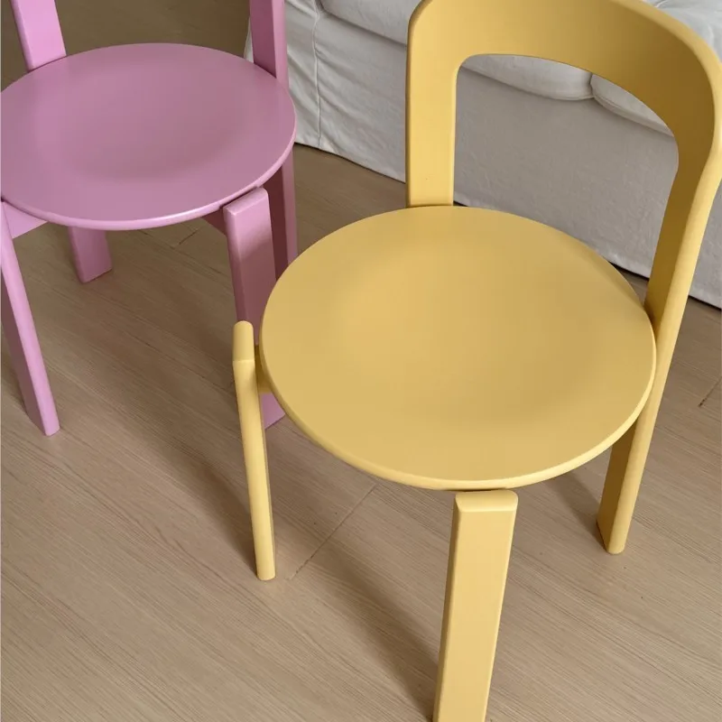 

Маленький обеденный стул в средневековом стиле с яркой спинкой, простой стул для кафе