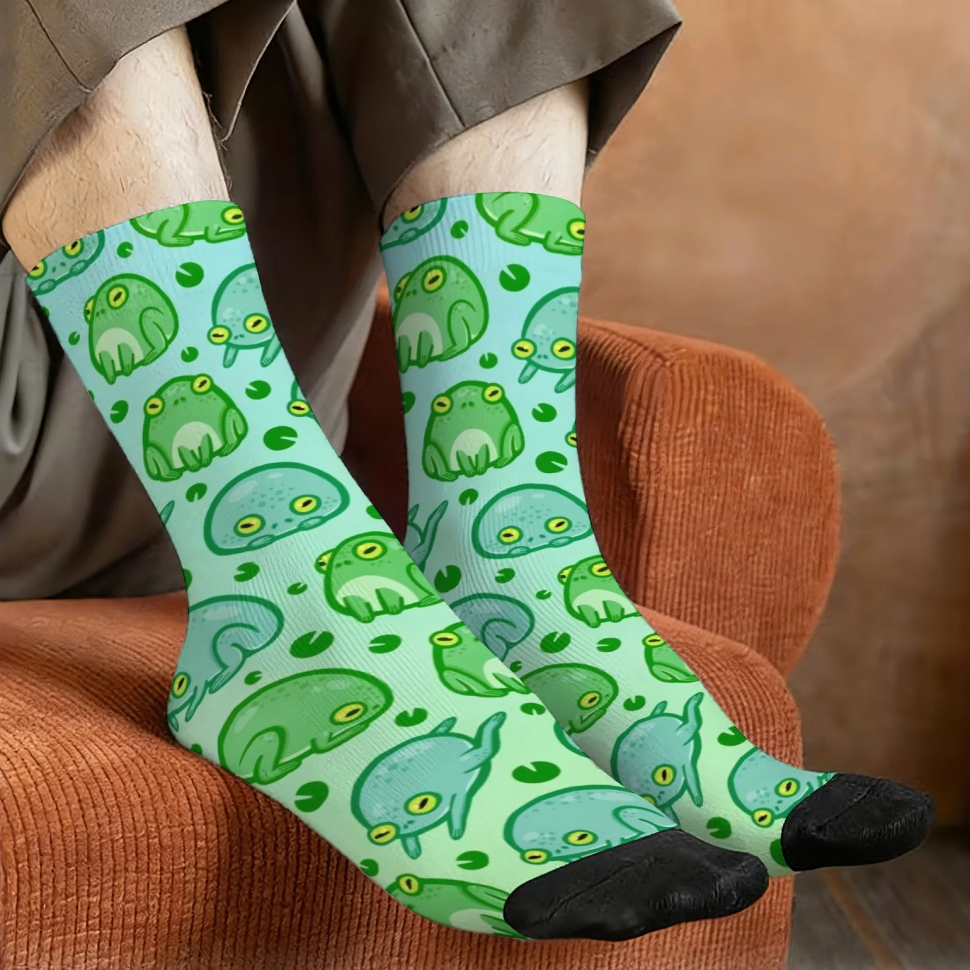 Novelty cartoon frog print men's socks Harajuku street style retro trend comfortable breathable non-slip casual socks fun gift