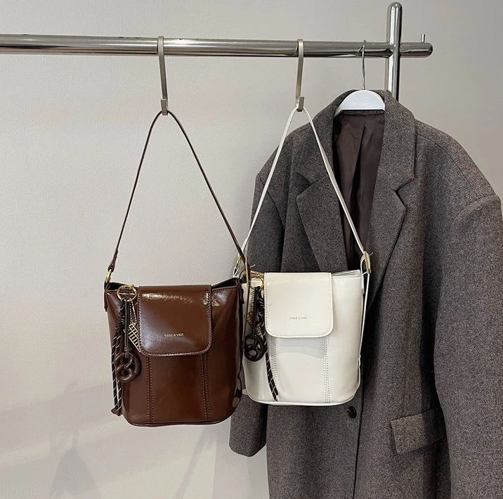 

Fashion Minimalist Versatile Bucket Bag, Premium Suede Tote, Casual Large-Capacity Crossbody Bag