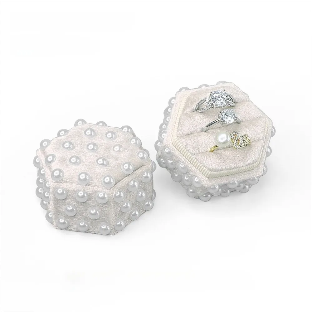 

Pearl Velvet Ring Box 2/3 Slots Hexagon Elegant Jewelry Box with Detachable Lid Wedding Decor Ring Gift Box for Wedding Ceremony