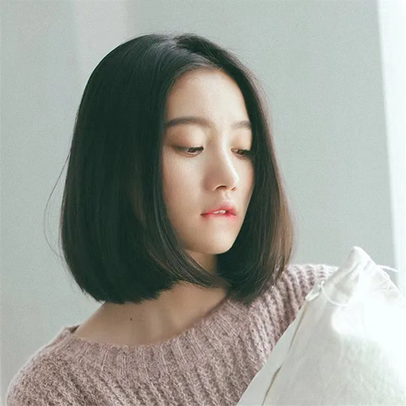 

Wig for Women Korean Style Fashion Short Bob Hair Middle Part Short Straight Hair High Temperature Fiber Wig