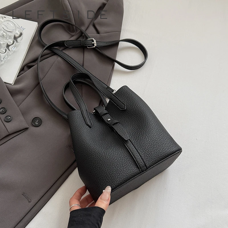 

Левая сторона, винтажные маленькие сумки на плечо из искусственной кожи для женщин, сумка через плечо, зимняя роскошная дизайнерская сумка 2025, кошельки и сумки