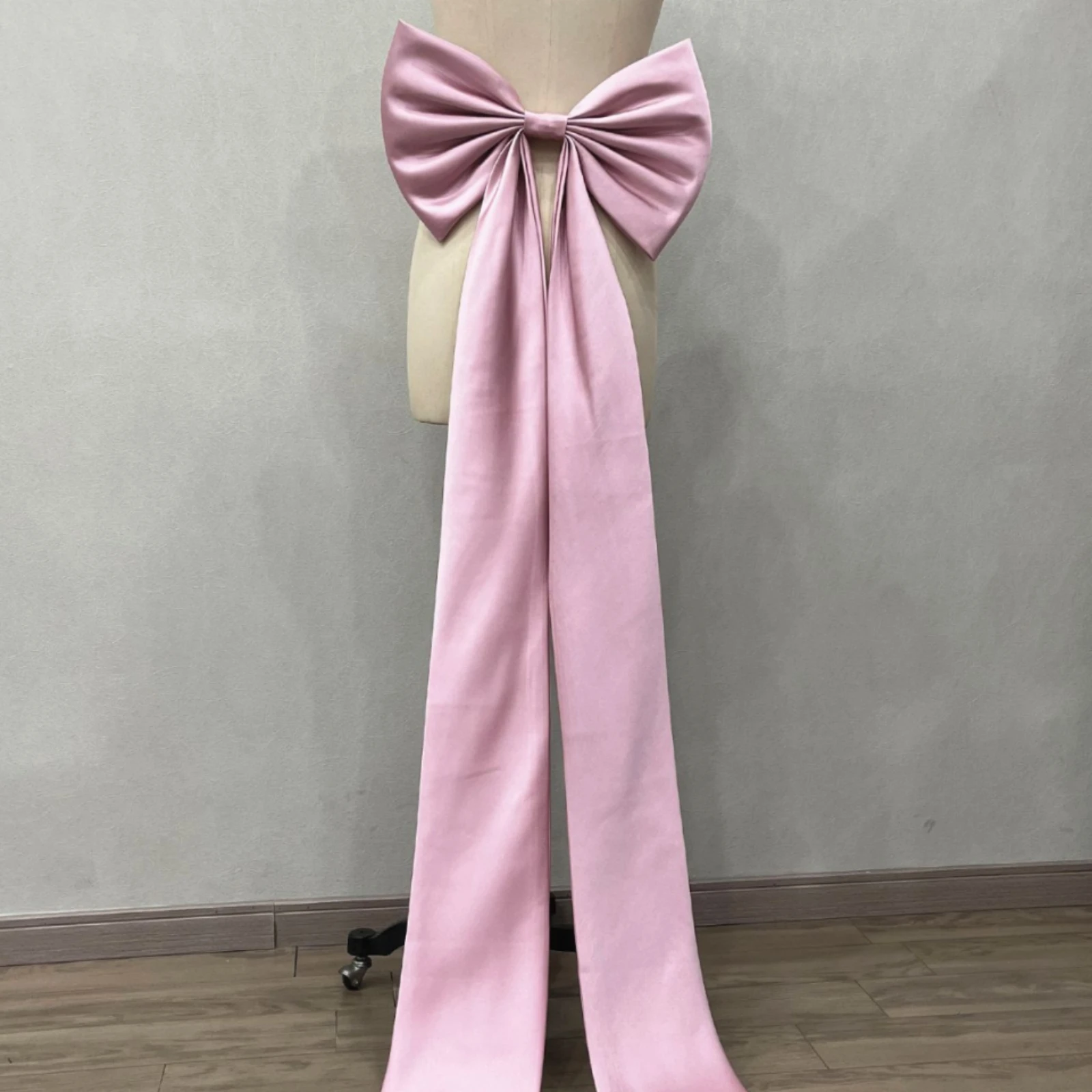 faixa-de-cintura-para-vestido-de-noiva-com-brilho-liso-cinto-longo-com-laco-brilhante-para-noivas