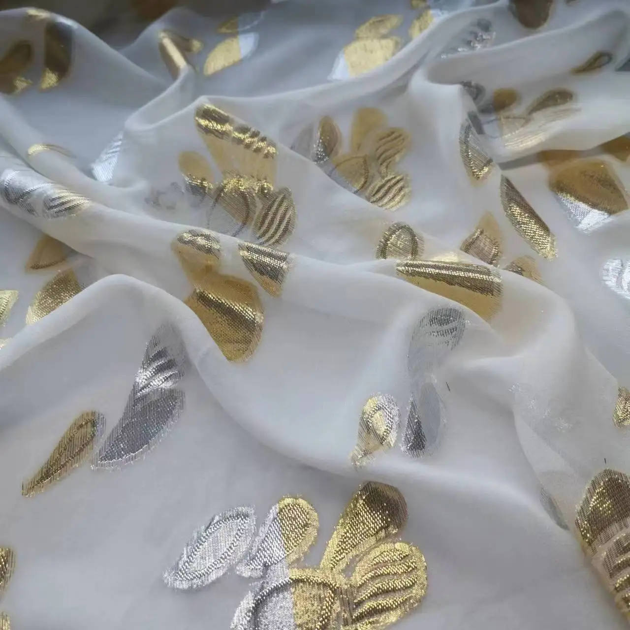 

Jacquard Fabric Silk Somali Dirac Brocade Metallic Lurex Mulberry Soie Saree Dress Sewing Material