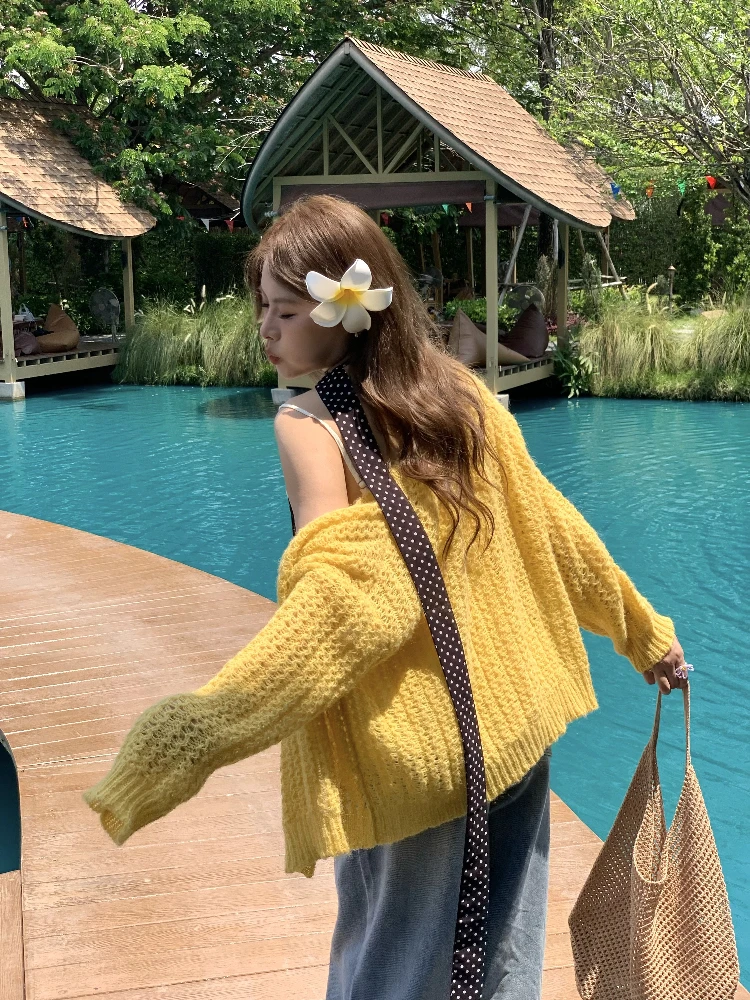 

Athome Cry Orange Knitted Sweater V-Ne Hollow out Loose Mohair Coat Lazy Sle Summer 2025 Nylon Fabric Ladies' Faion