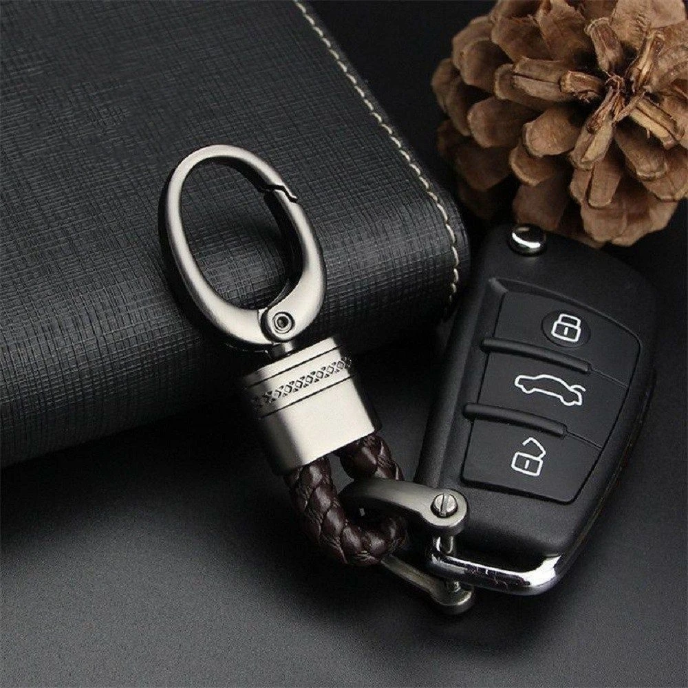 Hand Woven Leather Keychain Trendy D Shape Hook Pendant Keyring For Women Men Luxury High Grade Car Key Holder Couple Gifts