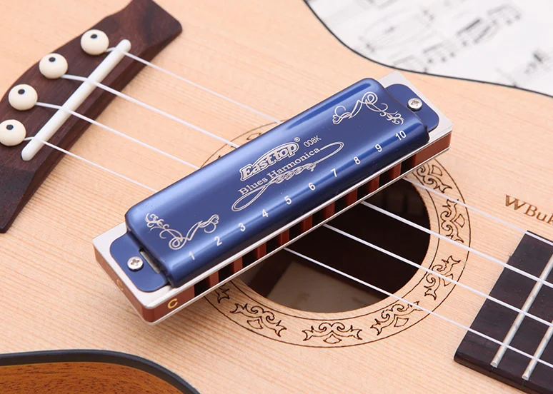 

EASTTOP mouth organ T008K Blues harmonica,key of Bb, new blue color,for player,gift,beginner