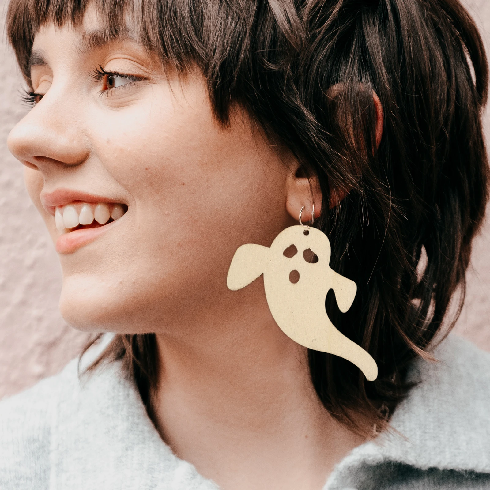 

50 Pcs Wooden Slices DIY Jewelry Making Unfinished Earring Pendants Graffiti Hanging Decorative Accessories Smooth Edges Natural