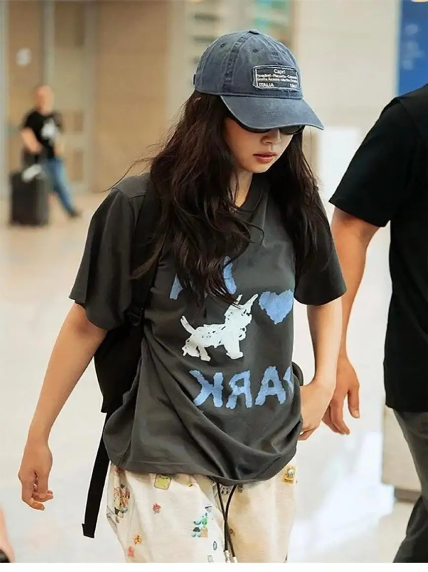 

Spring Summer 2025 Loose Heart fiti Dog Print T-irt ey Casual ort Sve Women's Top Moisture ng Cotton 00%