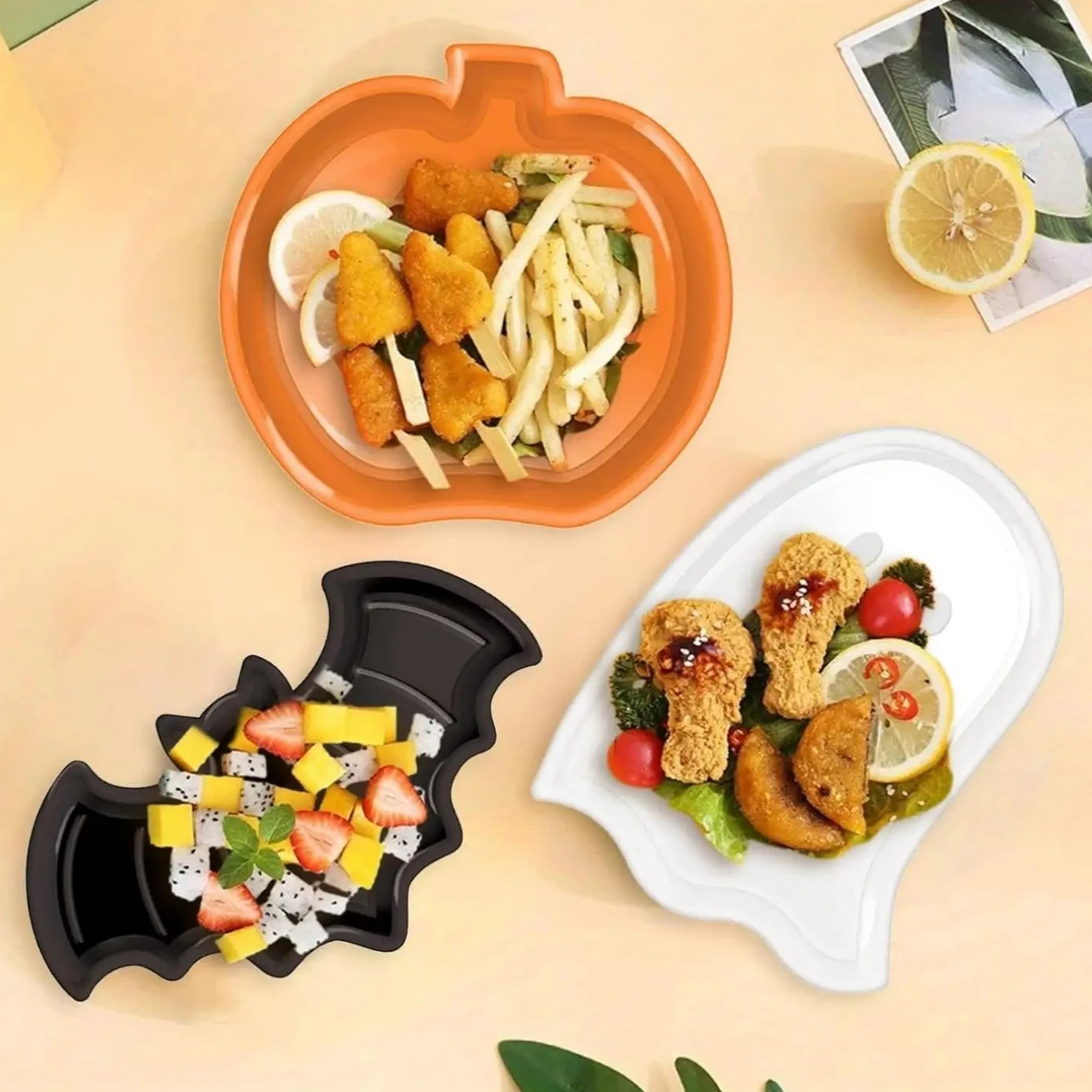 1-5PCS Pumpkin Ghost Bat Plastic Serving Trays Halloween Candy Snack Plates for Party Tabletop Indoor Outdoor Decoration