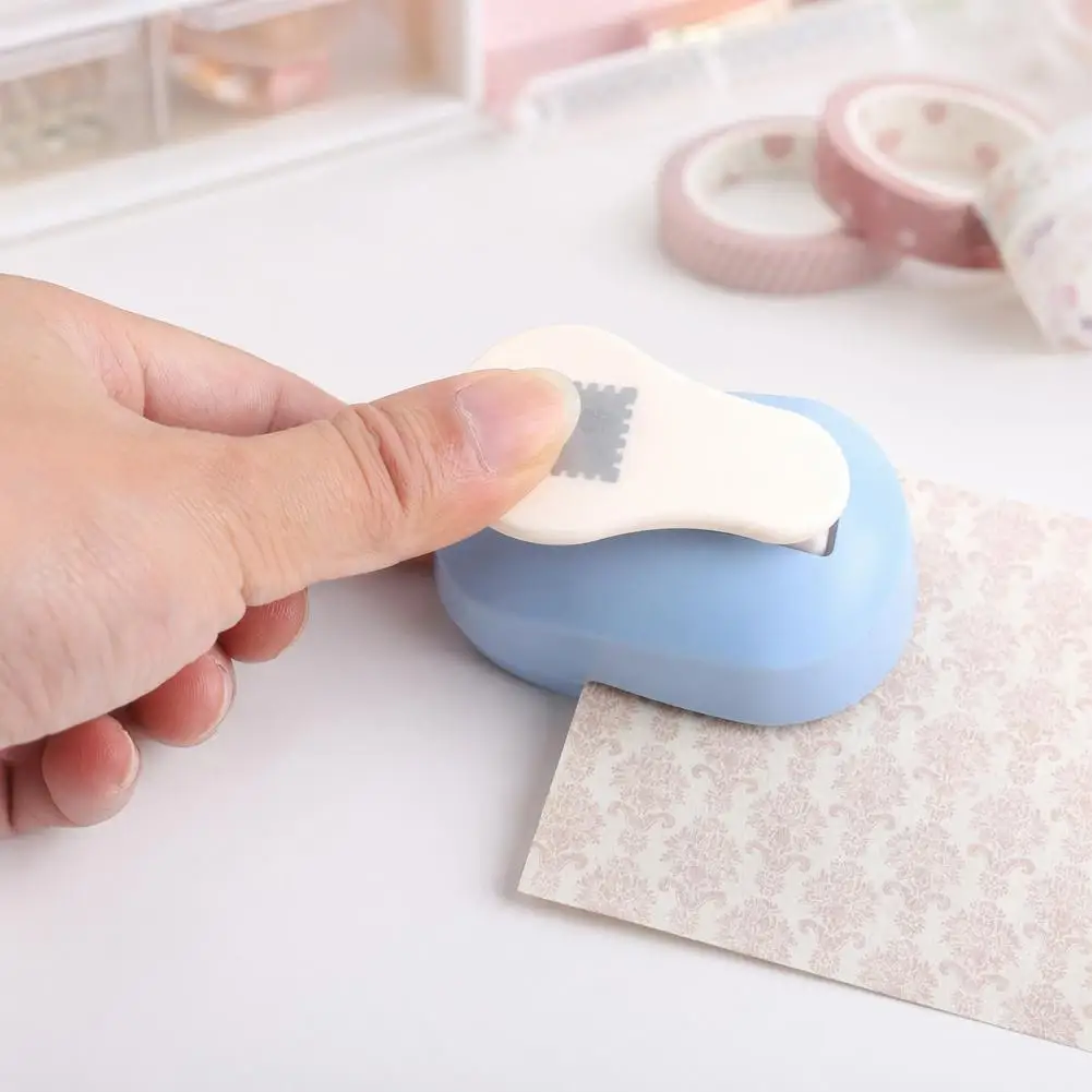 Easy Embossing Tool Embossing Machine Stamp Shape Paper Punch for Scrapbooking Edge Decorative Hole Punch for Diy Albums Lever