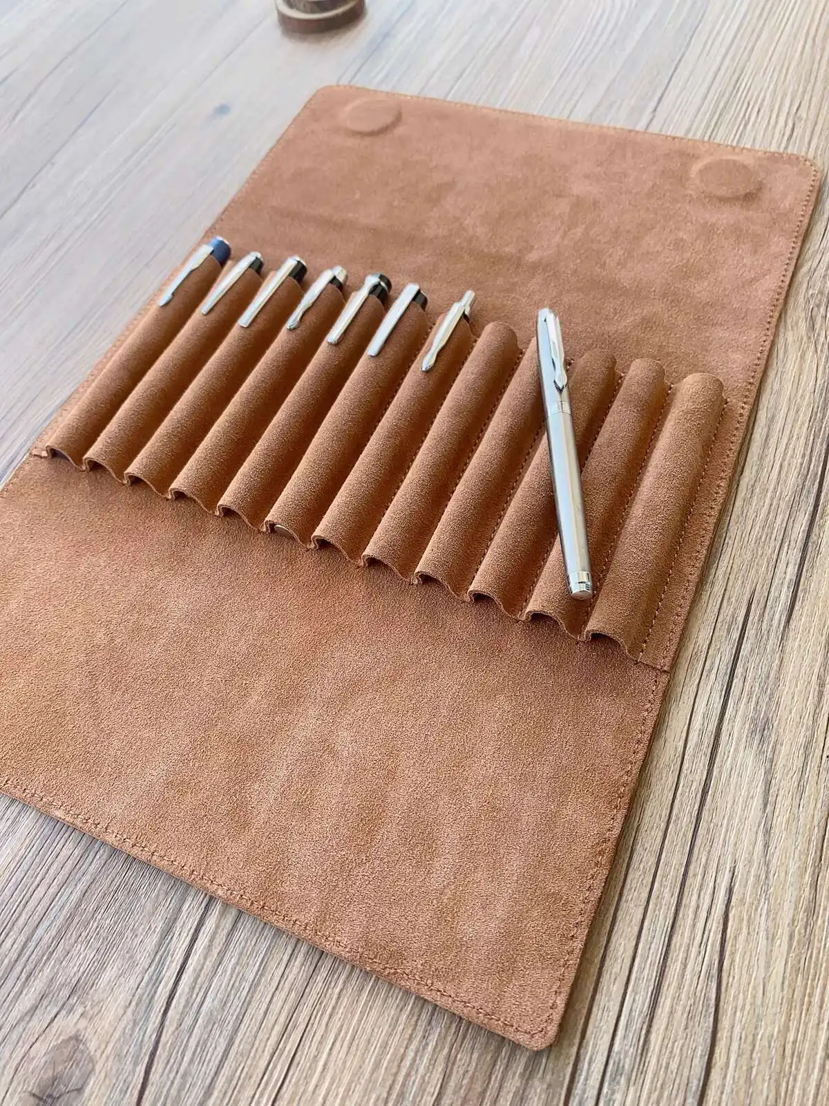 Genuine Leather Large Capacity Pen Storage Bag Simple First Layer Cowhide  Pen Case Multifunctional Stationery