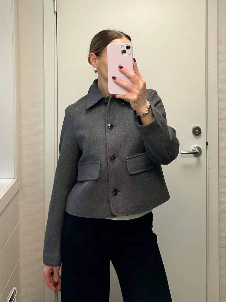 Women Solid Lapel Single Breasted Short Jacket Women's Loose Long Sleeved Coat 2026 Simple Spring And Autumn Daily Fashion Wears