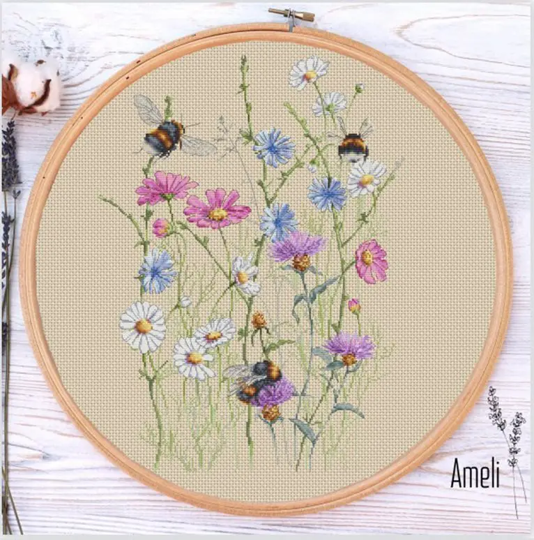 Bumblebee in daisy bushes 43-54 Needlework Kit unprinting Cross Stich  Set DIY Kits Cross-stitch Embroidery Set Stitch Kit