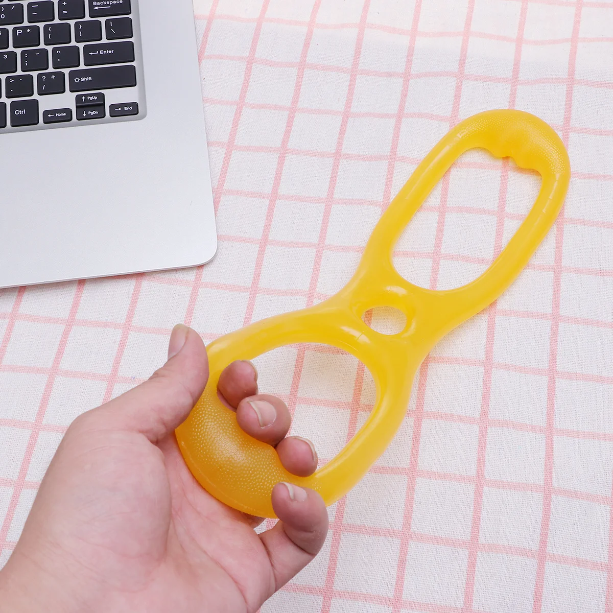 

Silicone Yoga Pulling Exerciser 8 Word Chest Developer Yellow Muscle Resistance Band for Fitness Workout Strength Training Body