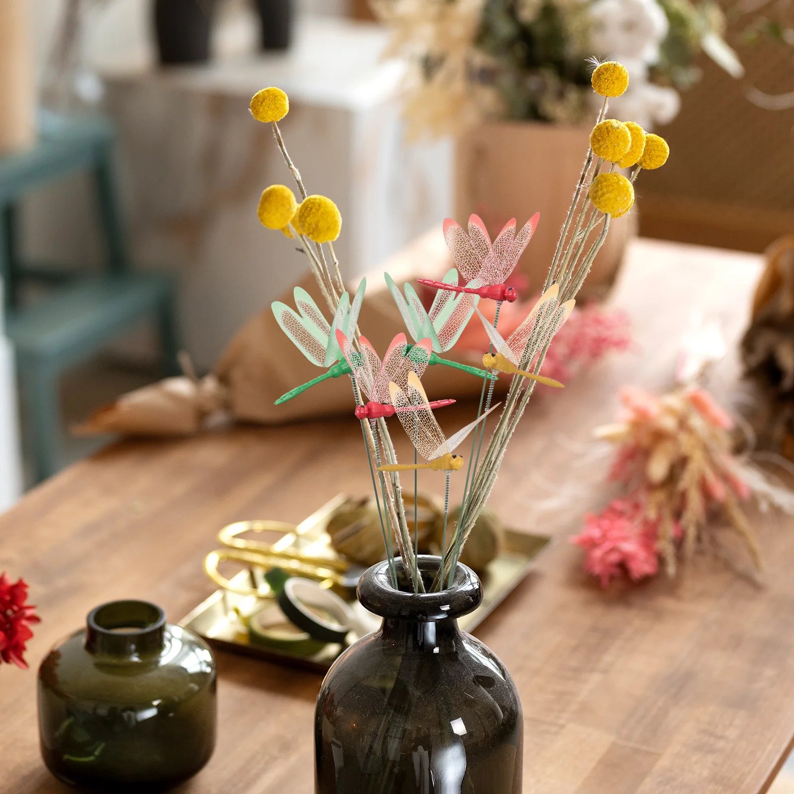 

16pcs Simulation Dragonfly Garden Ornaments Artificial Decorative Plants Simulated Stakes Home Yard Craft Gifts