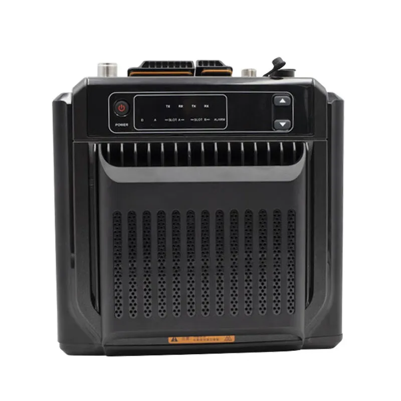 

Hytera HR650 400-470MHz High End Digital Transfer Station Digital Analog Compatible Backpack Intermediate Transfer Station