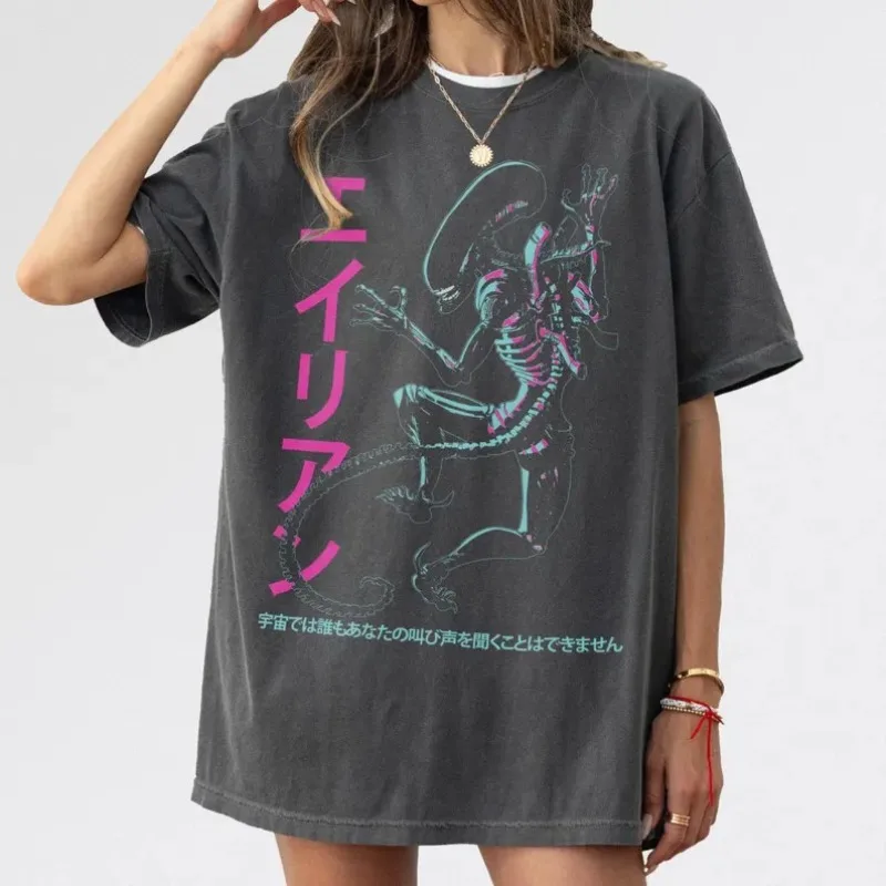 Vintage Alien T-Shirt Retro Japanese Movie Graphic Tees T-Shirt Vintage Men's Women Top Iconic Cat & Xenomorph Print Sci-Fi Tee