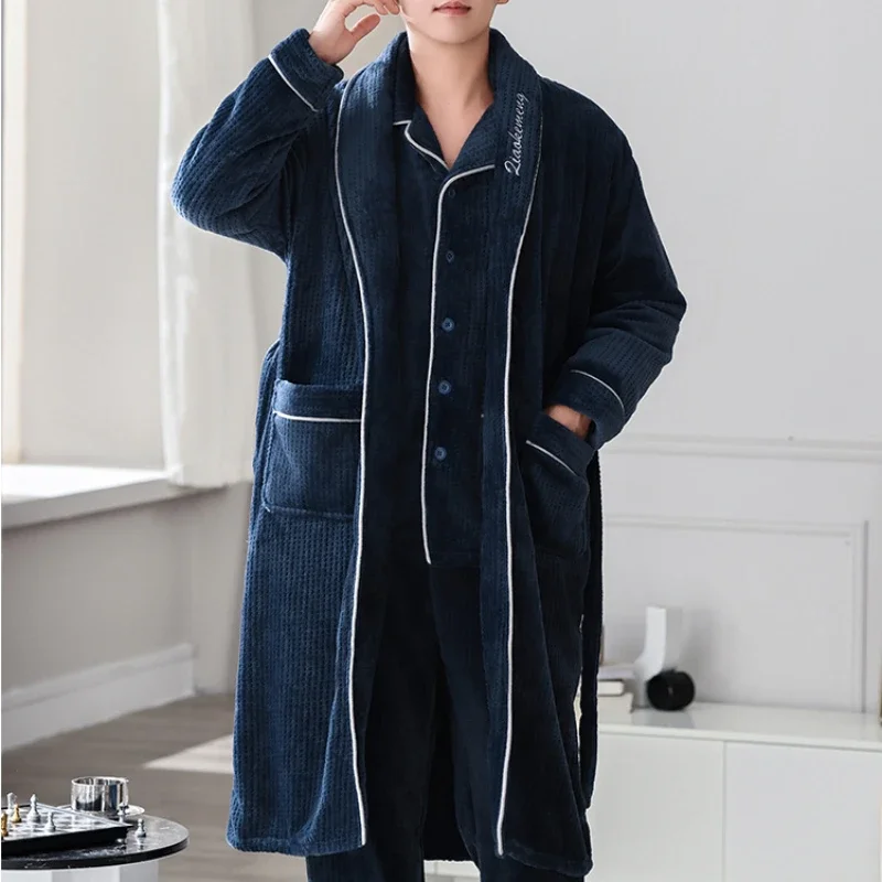 2023 Winter New Thickened Coral Velvet Men Pajamas Flannel Bathrobe Mid Length Home Wear Keep Warm Men Three-piece Night-robe