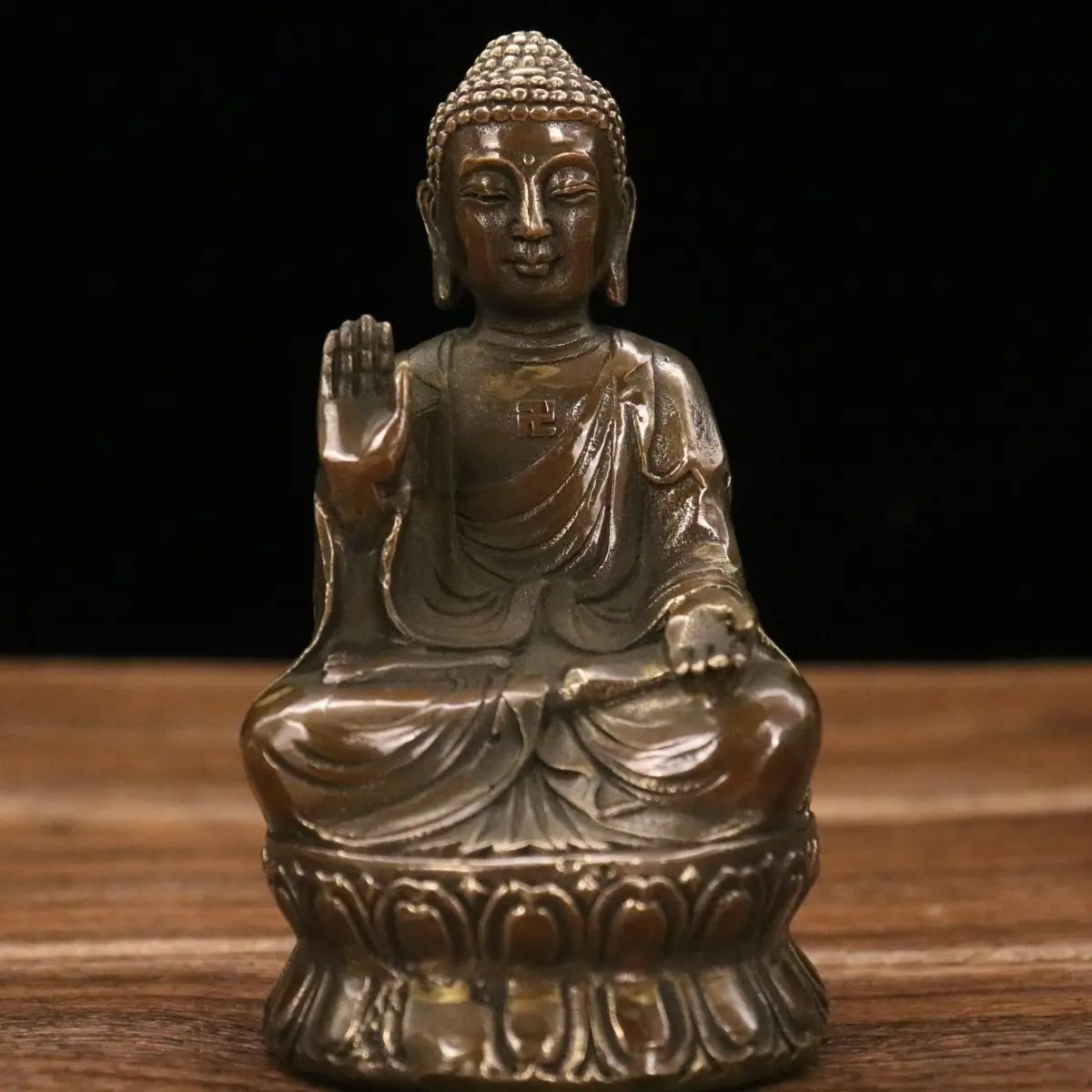 Sakyamuni buddha tathagata buddha Statue Sculpture Figurines Home Garden Decoration Statues For House ﻿