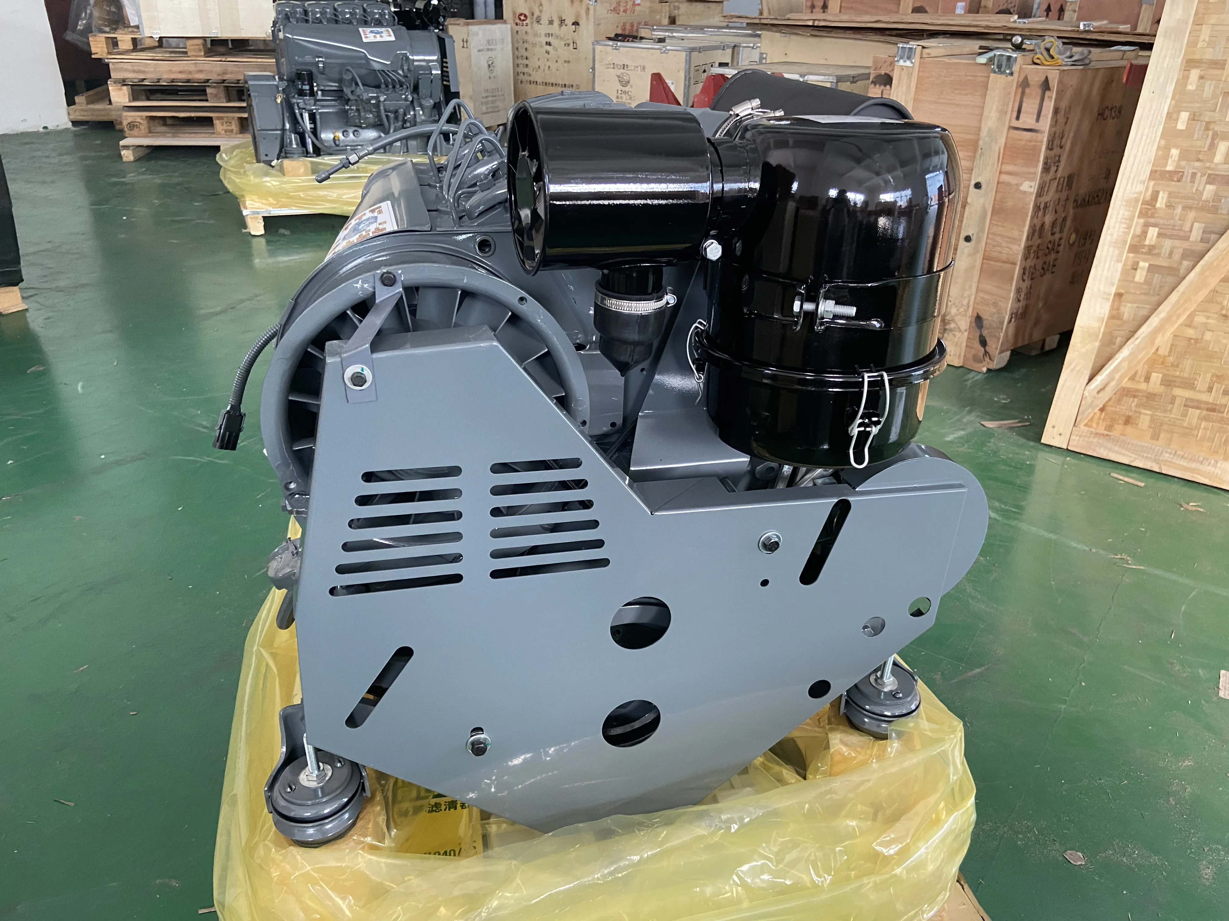 40HP Motor 3 Cylinder Air Cooled Diesel Engine F3L912 For Sale