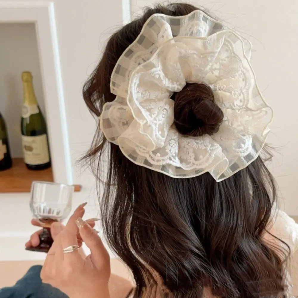 

French Style Lace Scrunchies Embroideried Double Layer Women Hair Scrunchies Elegant Ponytail Holder Oversized Hair Ropes Daily