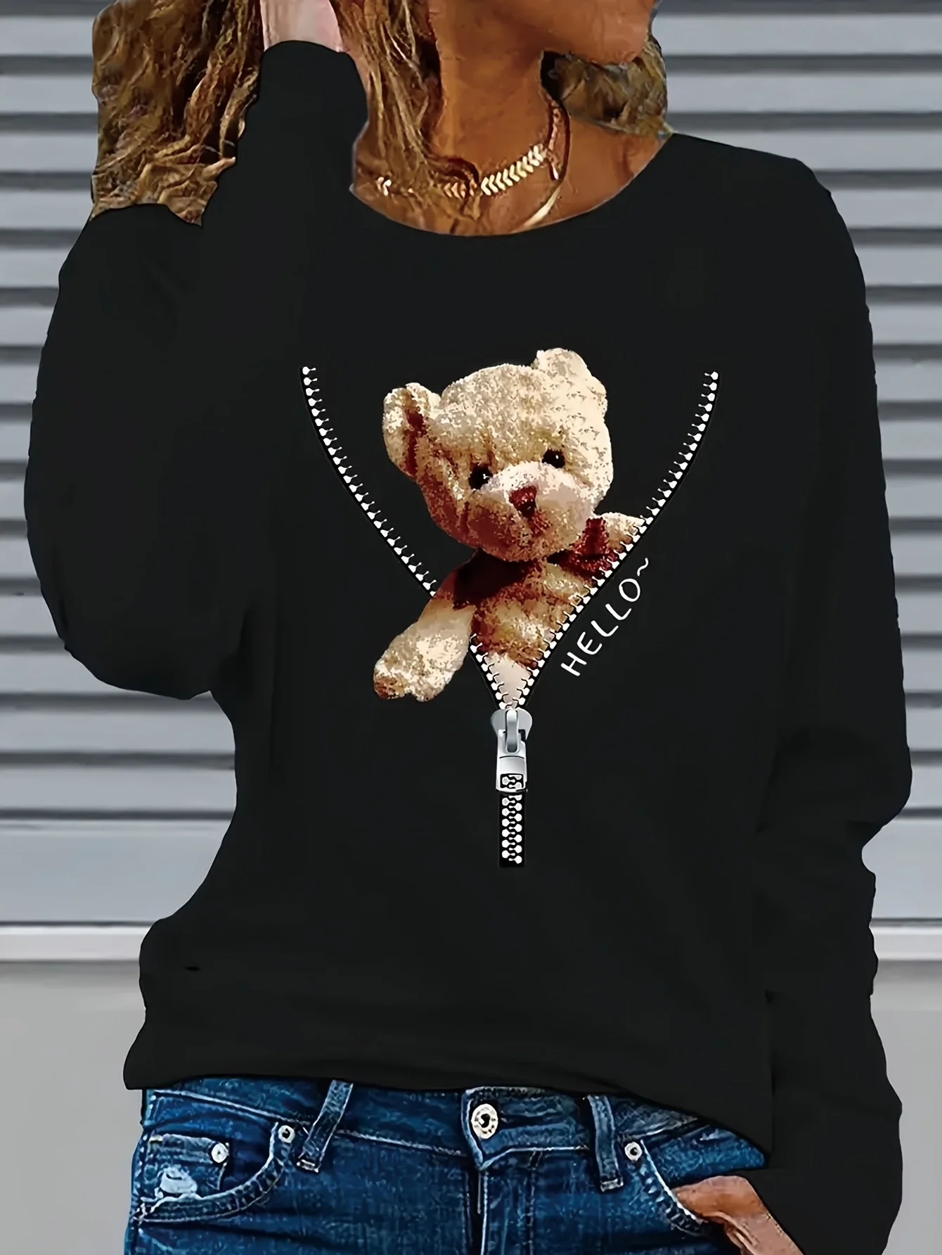Women's Spring and Autumn 100% Cotton Casual Loose Teddy Bear Pattern Hello Chain Design Printed Round Neck Long Sleeve T-shirt