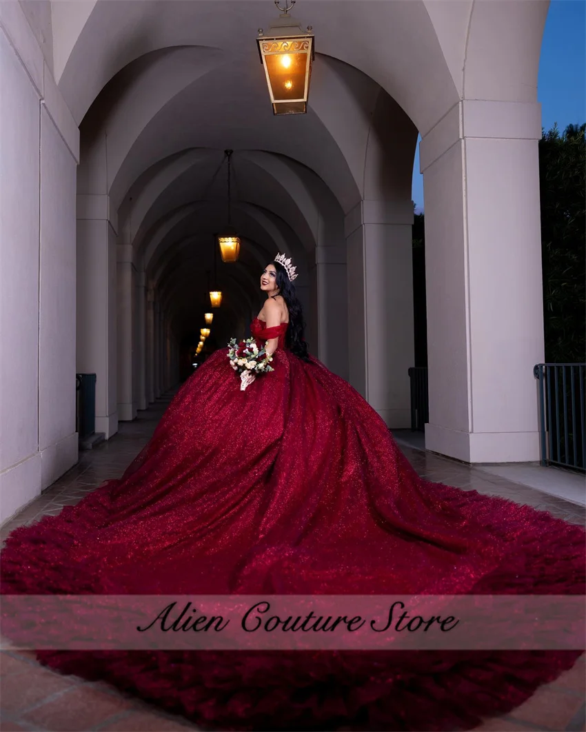 

Изысканное винно-красное платье Quinceanera, бальное платье 2024, многоуровневое милое платье с аппликацией и оборками 16, платье для дня рождения по индивидуальному заказу