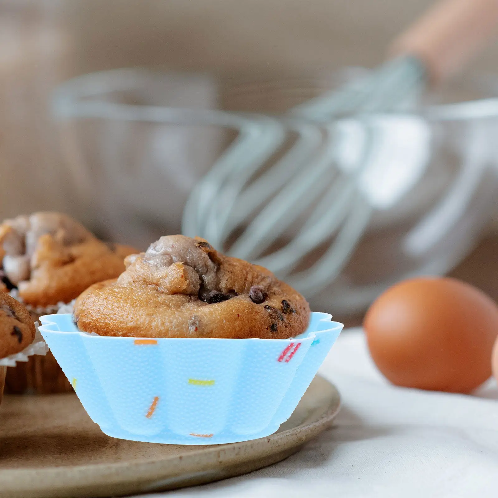 10Pcs Silicone Muffin Cups Reusable Baking Liners for Cupcakes Muffins Brownies Dishwasher Safe Oven Refrigerator Compatible