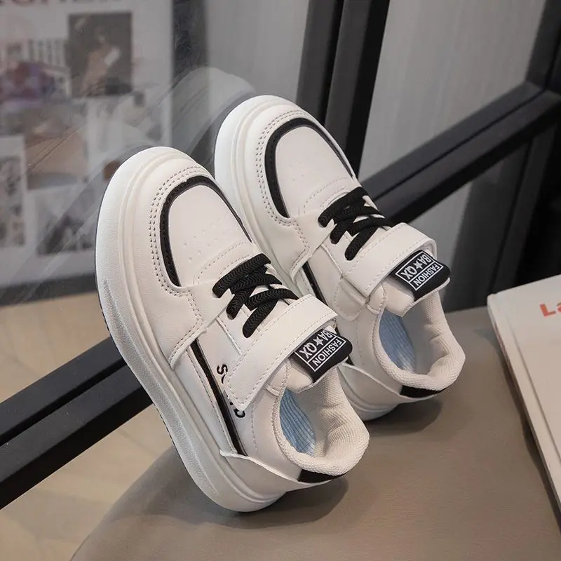 Girl's Breathable Sneakers 2026 Spring Autumn New Style Soft Sole Student Casual Shoes for Kids Trendy Comfortable Skate Shoes