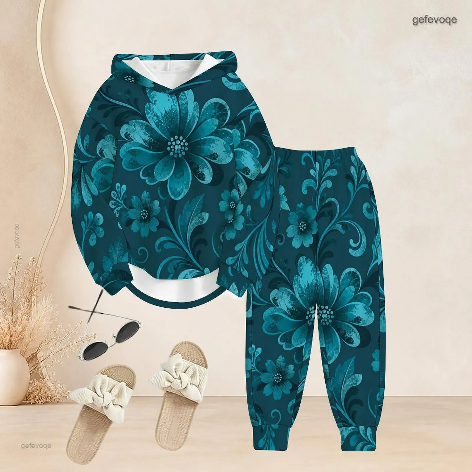 Women Long Sleeve Hooded Top Cuffed Pants Two Piece Printed Pants Set